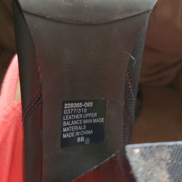 Leather knee high boots. - Picture 2 of 3